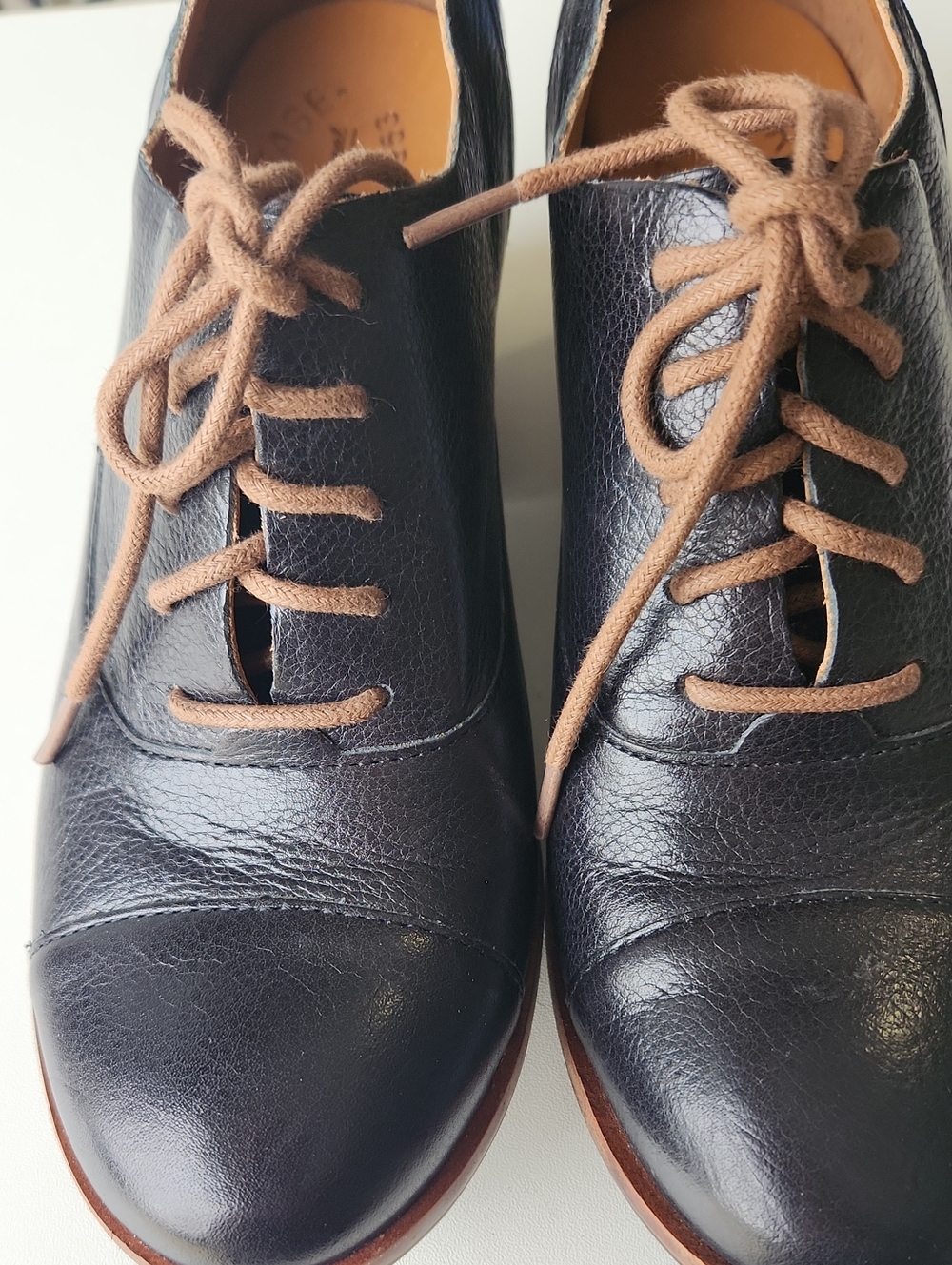 Kork-Ease Black Leather Lace-Up Shoes with Brown Laces